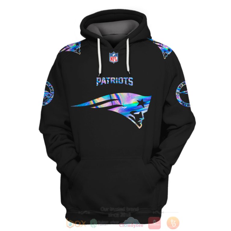 Personalized-Nfl-New-England-Patriots-Black-Hologram-Color-3D-Hoodie-Shirt-3